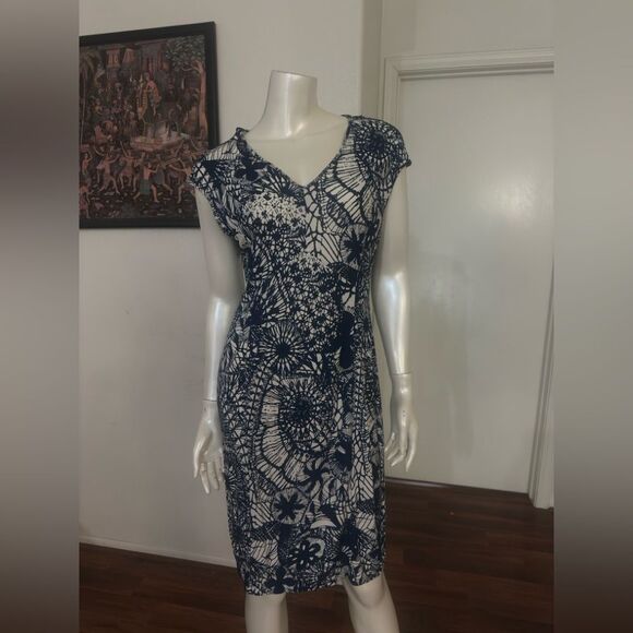 TORY BURCH Blue Baltic Sea Dream Catcher Dress MED Cap Sleeve V Neck Casua - Picture 4 of 13